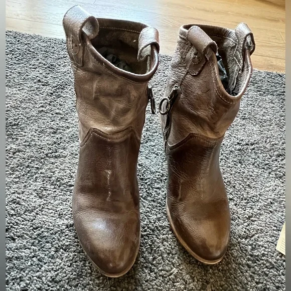 Fiorentini+Baker Prill Boot size 39 with box. - Picture 8 of 10